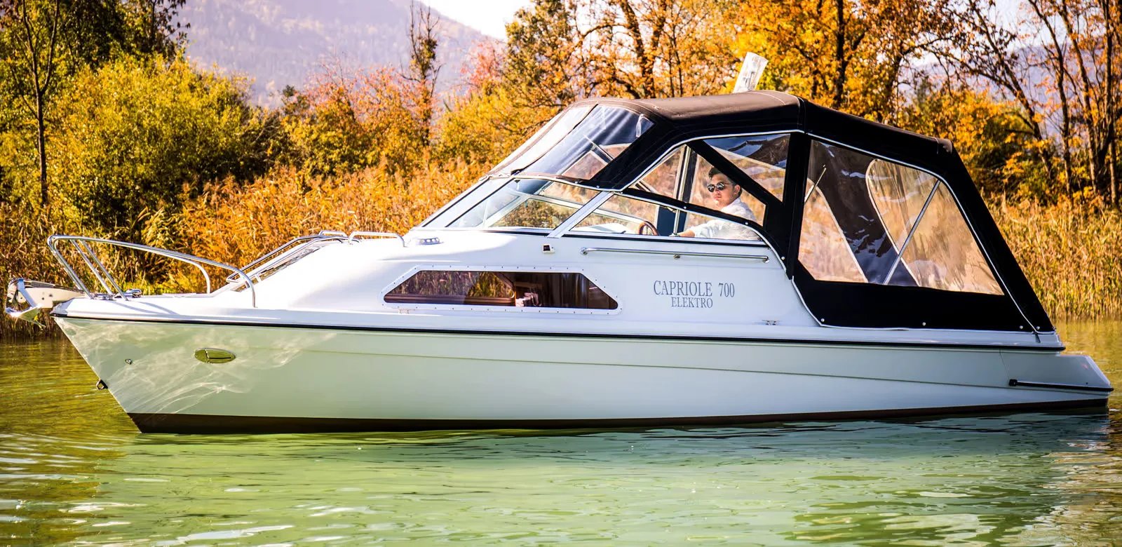 Capriole 700 — exterior 1