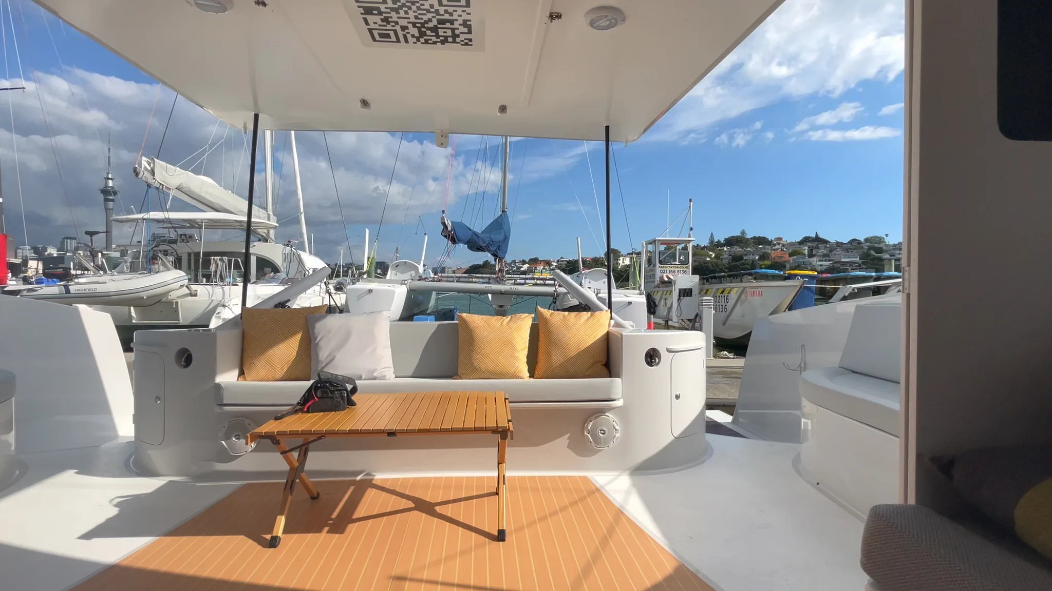 E-40 Power Catamaran — interior 3