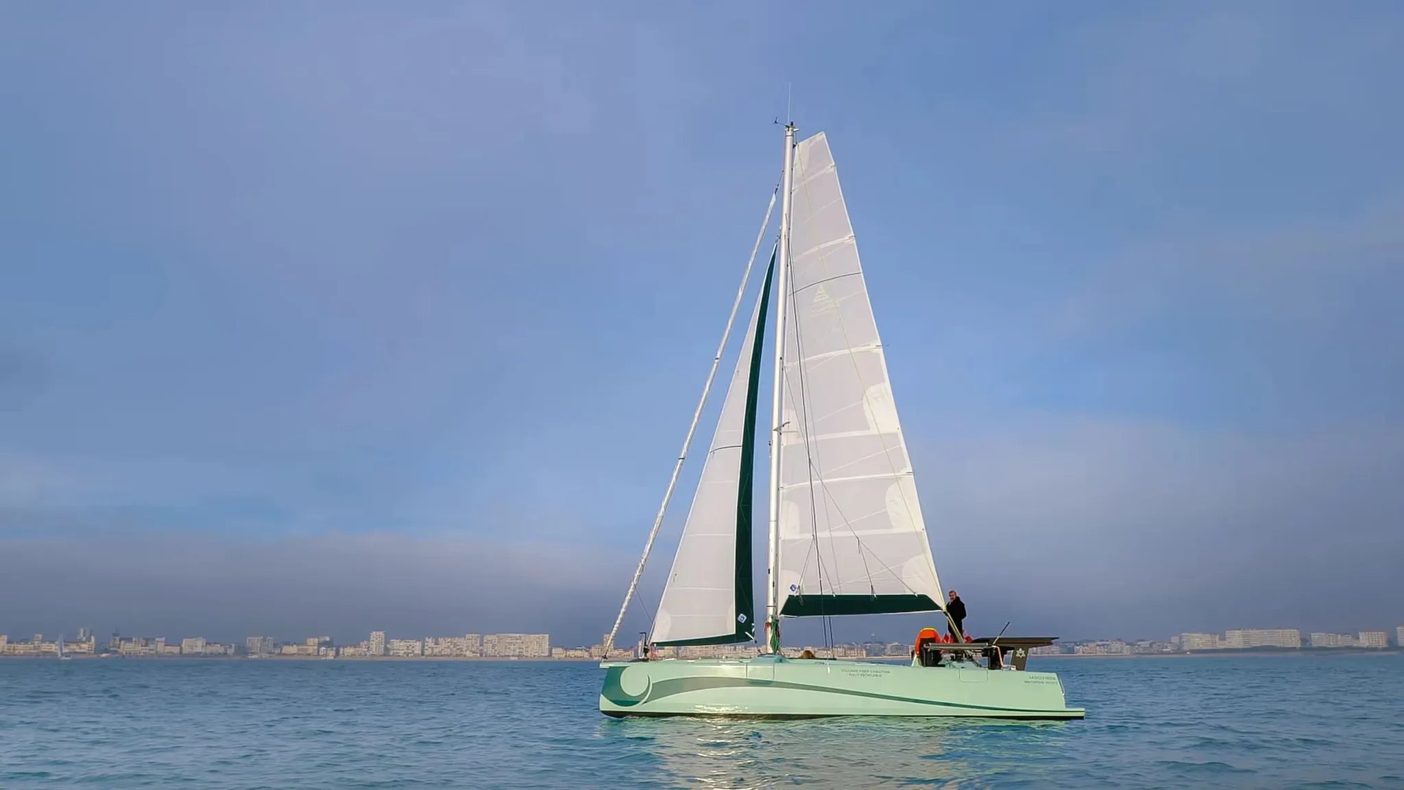 LBV 35 — exterior 4