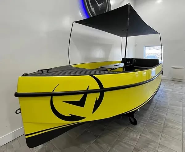 Volt 180 — exterior 3