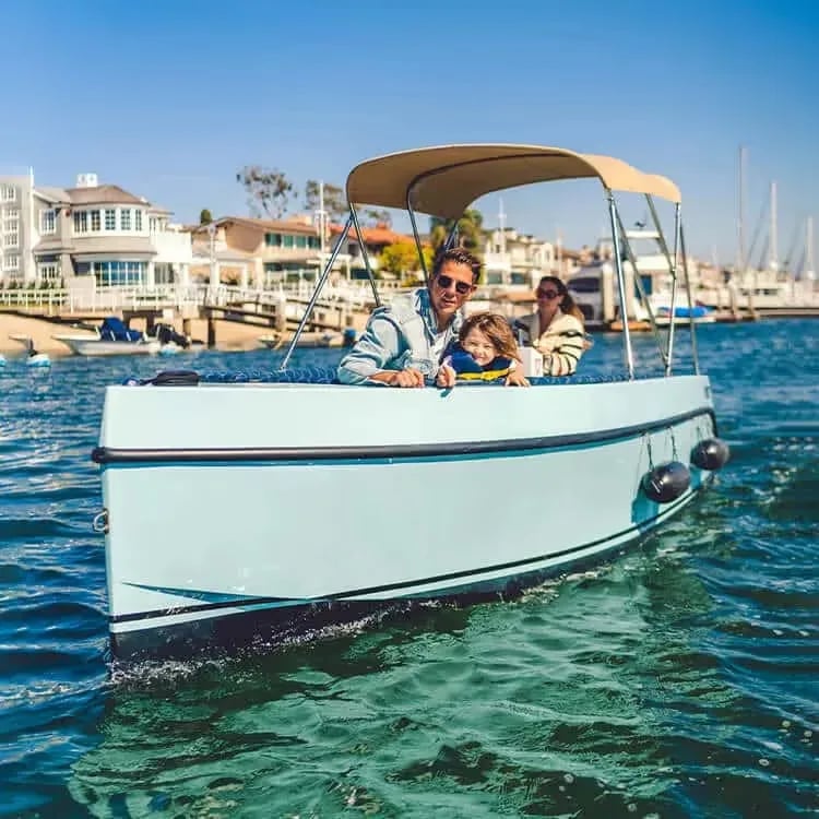 Volt 180 — exterior 7