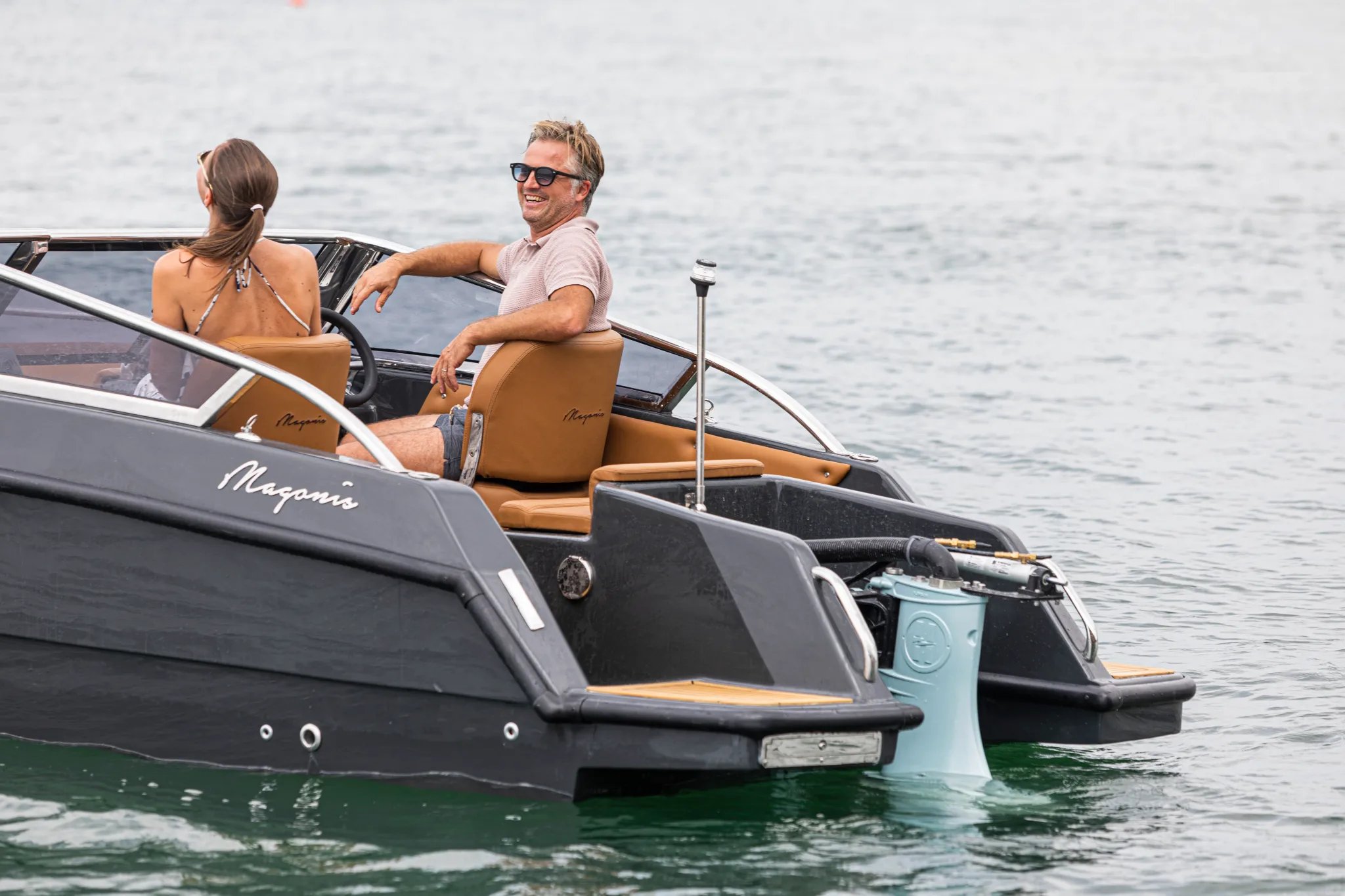 Wave e-550 — exterior 4