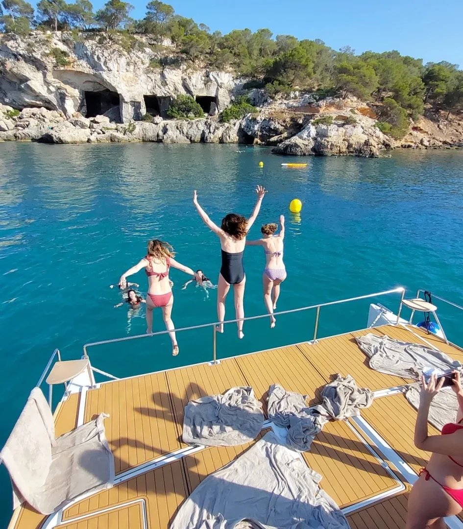 Alquiler de catamarán solar para día en Mallorca, image 7