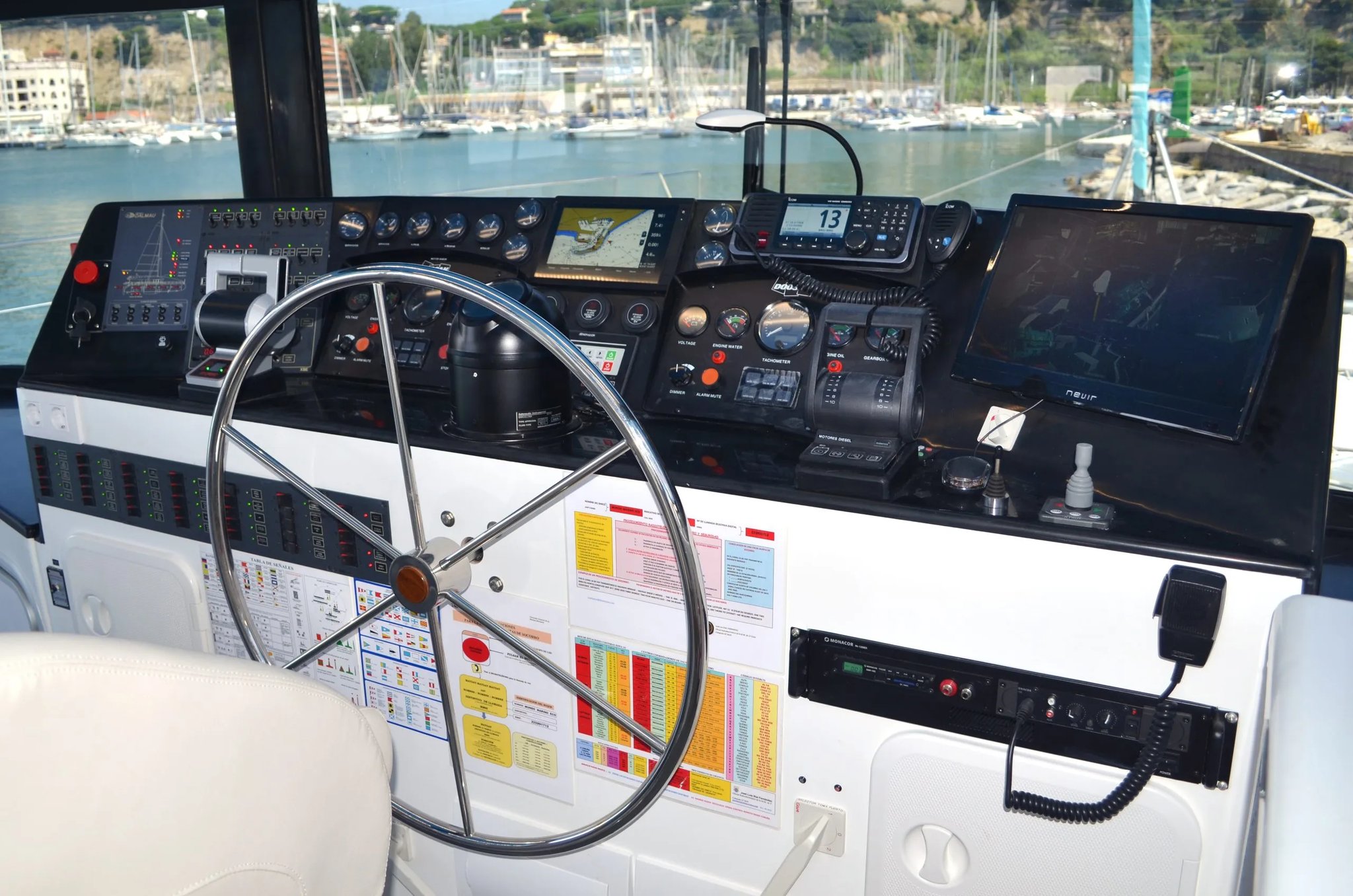 Hybrid Catamaran Experience: The Future of Sailing in Malaga, image 1