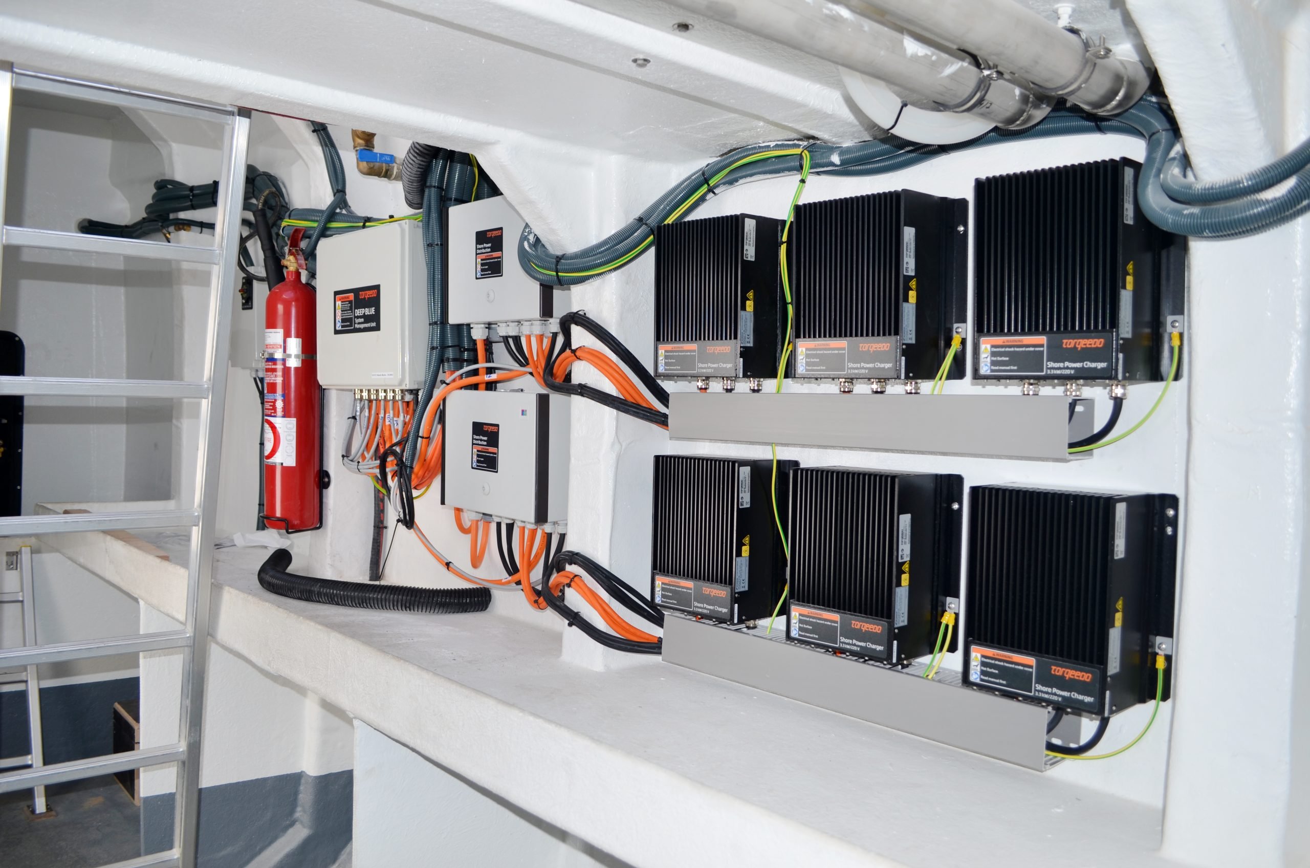 Hybrid Catamaran Experience: The Future of Sailing in Malaga, image 1